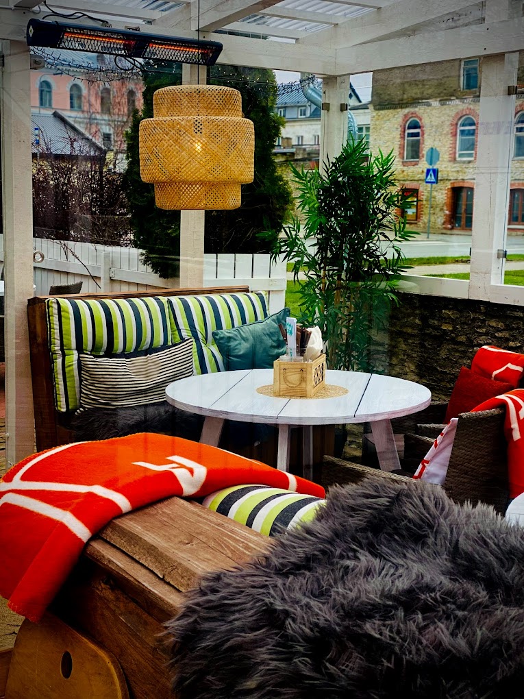 virma pubi suveterrass rohelised taimed punutud lambid 3